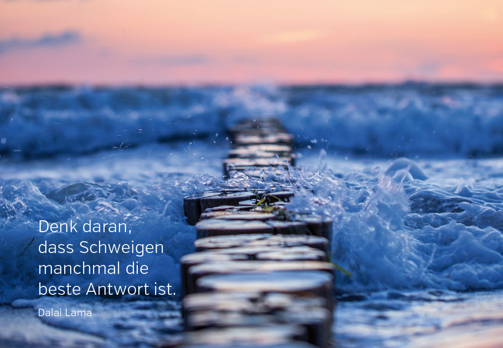 Gedanken - Meer, Wellen, Holzsteg Gedanken - Meer, Wellen, Holzsteg