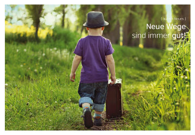 Zukunft - Doppelkarte Bub mit Koffer Zukunft - Doppelkarte Bub mit Koffer