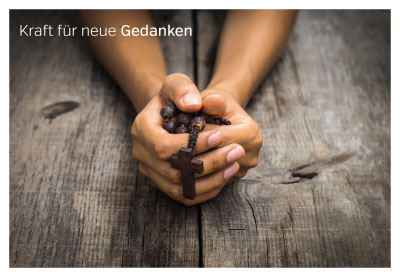 Von Mensch zu Mensch - Doppelkarte Betende Hände mit Rosenkranz Von Mensch zu Mensch - Doppelkarte Betende Hände mit Rosenkranz